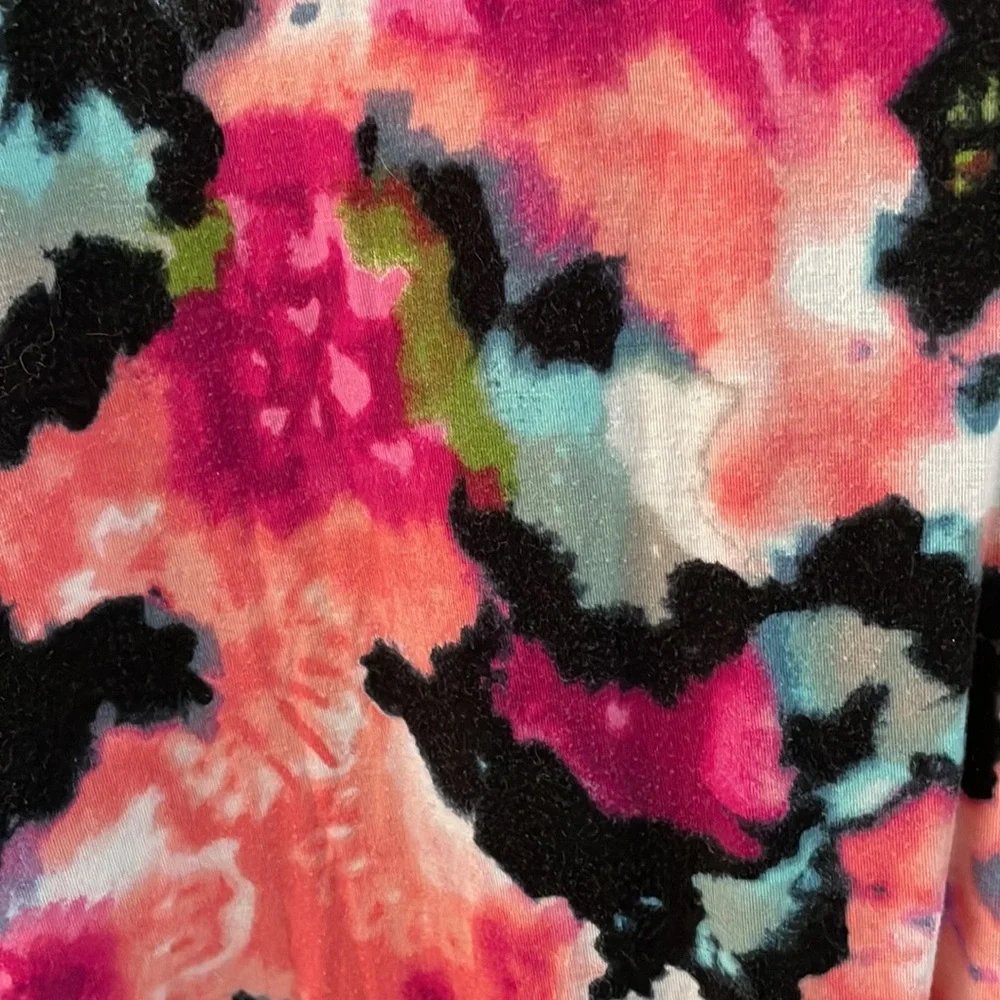 Multi-Color SS Soft Flowy Top - Picture 2 of 6